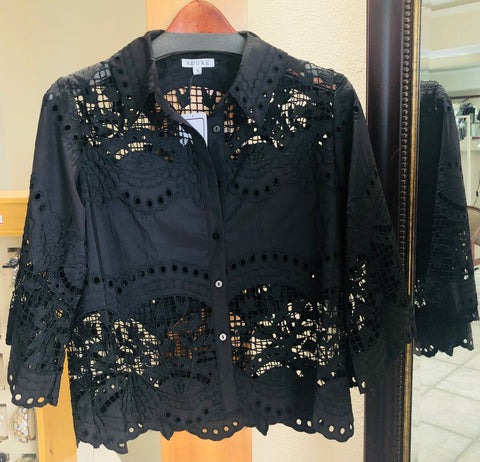 ADORE Blouse - Raven (Cropped Embroidered Button-Front)