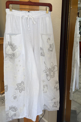 Bella Amore Pants - Pearl Bloom - Made in Italy (Linen w/ White Floral)